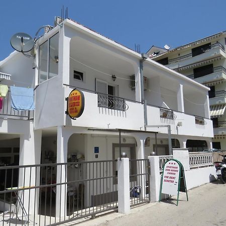 Отель Lux Dalmatia I & R Макарска Экстерьер фото